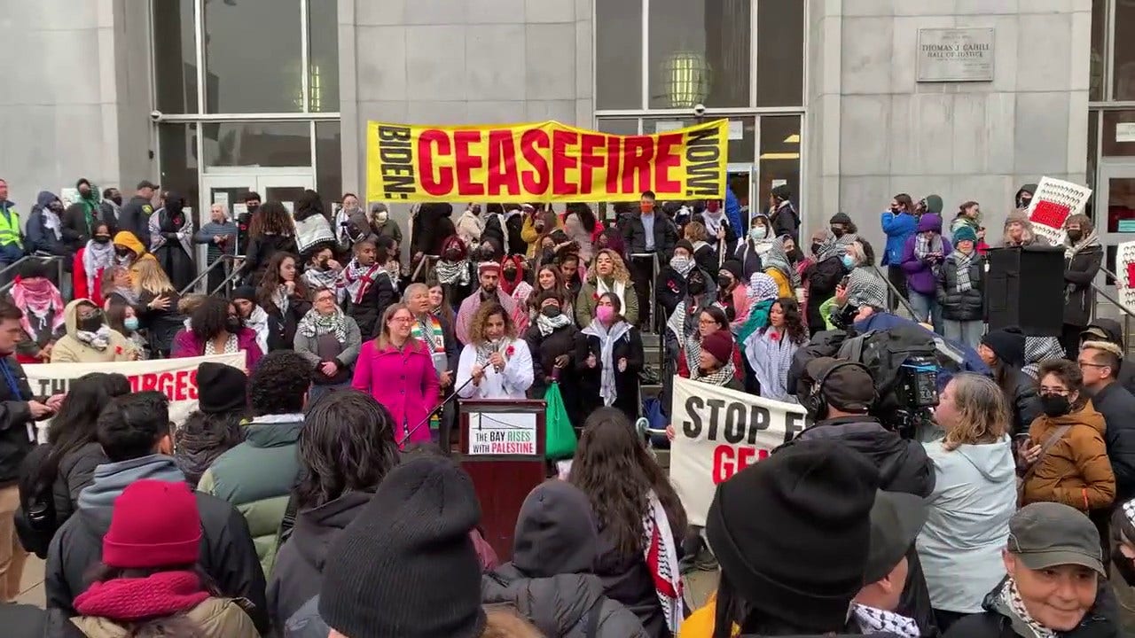 Demonstrators call for SF District Attorney to drop charges against the Bay Bridge 78